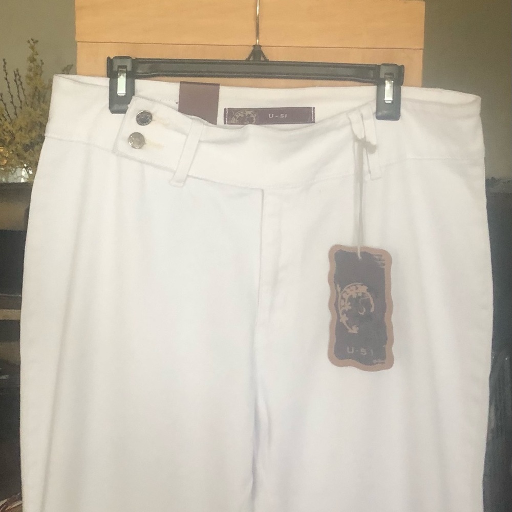 U-51 White denim jeans with slight flair/ boot cut